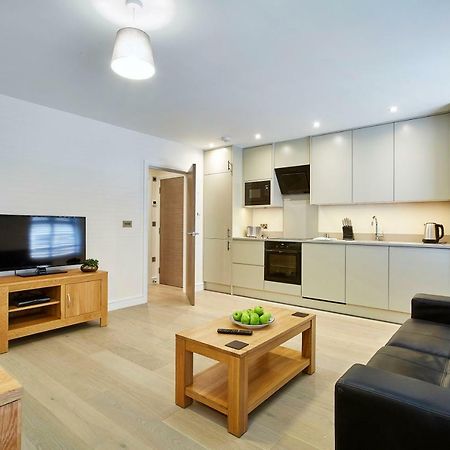 Imperial Court By Viridian Apartments Μεϊντενχέντ Εξωτερικό φωτογραφία